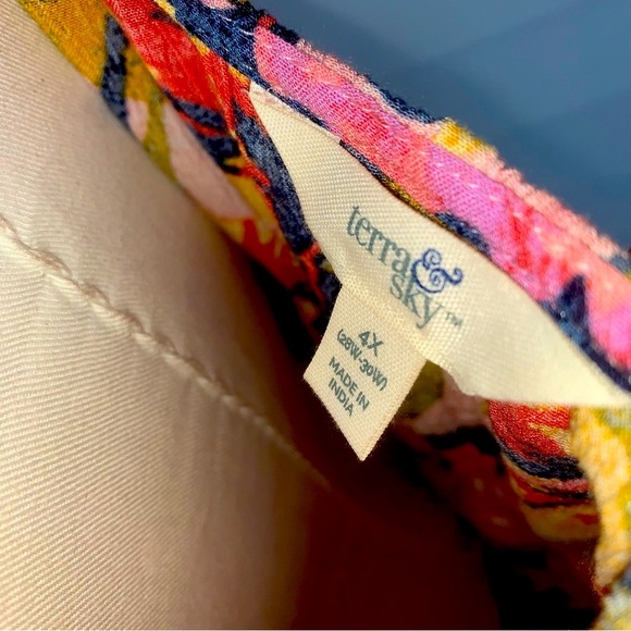 Women’s Terra & Sky long sleeve Boho Floral Blouse size 4XL Casual New With Tags - Picture 7 of 8